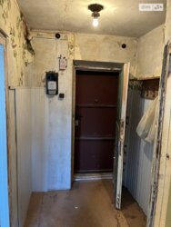 Продаж квартири по вул. Універсальна фото 3 Продаж квартири по вул. Універсальна фото 3