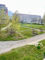 Продається квартира Дніпропетровська, Кам'янське, Кам'янське, 4 мкр фото 1 Продається квартира Дніпропетровська, Кам'янське, Кам'янське, 4 мкр фото 1