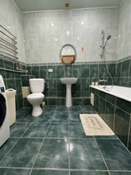 Продається квартира Дніпропетровська, Кам'янське, Кам'янське, центр фото 21 Продається квартира Дніпропетровська, Кам'янське, Кам'янське, центр фото 21