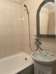 Продається квартира Дніпропетровська, Кам'янське, Кам'янське, 1 мкр фото 14 Продається квартира Дніпропетровська, Кам'янське, Кам'янське, 1 мкр фото 14