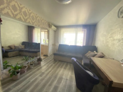 Продам 3 кімнатну квартиру Кам'янське центр фото 1 Продам 3 кімнатну квартиру Кам'янське центр фото 1