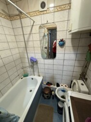 Продам 1 к кв в центральном Районе Кирова Поля Вайцеховича Руденка фото 1 Продам 1 к кв в центральном Районе Кирова Поля Вайцеховича Руденка фото 1