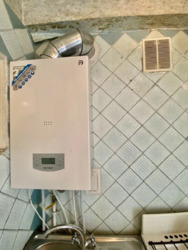 Продається квартира Дніпропетровська, Кам'янське, Кам'янське, центр, Бурхана фото 3 Продається квартира Дніпропетровська, Кам'янське, Кам'янське, центр, Бурхана фото 3