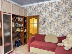 Продається квартира Дніпропетровська, Кам'янське, Кам'янське, центр фото 12 Продається квартира Дніпропетровська, Кам'янське, Кам'янське, центр фото 12