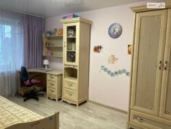 Продам Квартиру 90 кв м: студія 26 кв м, три кімнати фото 4 Продам Квартиру 90 кв м: студія 26 кв м, три кімнати фото 4