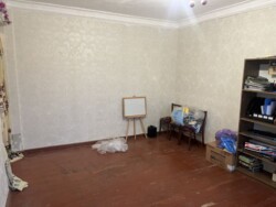 Продається квартира Дніпропетровська, Кам'янське, Кам'янське, Горплощадка фото 1 Продається квартира Дніпропетровська, Кам'янське, Кам'янське, Горплощадка фото 1