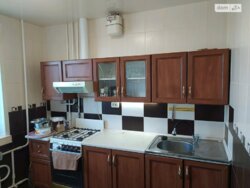 Продам з меблями і технікою квартиру на 10 му районі лівого берега фото 3 Продам з меблями і технікою квартиру на 10 му районі лівого берега фото 3