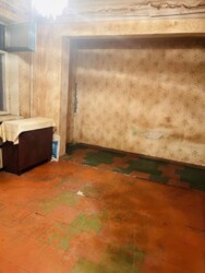 Продаю 1-к квартиру від власника.під ремонт центр міста фото 1 Продаю 1-к квартиру від власника.під ремонт центр міста фото 1