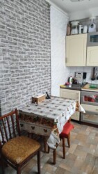 Продається квартира Дніпропетровська, Кам'янське, Кам'янське, центр фото 2 Продається квартира Дніпропетровська, Кам'янське, Кам'янське, центр фото 2