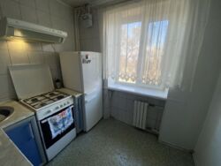 Продається квартира Дніпропетровська, Кам'янське, Кам'янське, центр фото 12 Продається квартира Дніпропетровська, Кам'янське, Кам'янське, центр фото 12