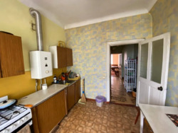 Продам 2 кімнатну квартиру в центрі Кам'янського фото 10 Продам 2 кімнатну квартиру в центрі Кам'янського фото 10