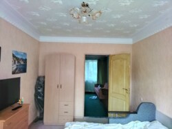 Продам двохкімнатну квартиру на Черемушках фото 1 Продам двохкімнатну квартиру на Черемушках фото 1