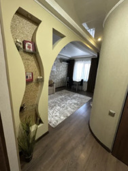 Продається квартира Дніпропетровська, Кам'янське, Кам'янське, центр, Ковалевича фото 5 Продається квартира Дніпропетровська, Кам'янське, Кам'янське, центр, Ковалевича фото 5