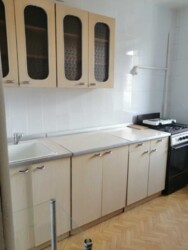 Продається квартира Дніпропетровська, Кам'янське, Кам'янське, центр фото 3 Продається квартира Дніпропетровська, Кам'янське, Кам'янське, центр фото 3