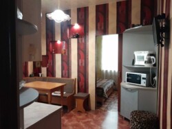 Продам 2-х комнатную квартиру с капитальным гаражом. фото 1 Продам 2-х комнатную квартиру с капитальным гаражом. фото 1