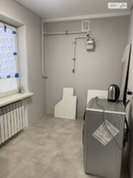 Продаю 2-кімнатну квартиру-студію по вулиці Євгена Мельнікова фото 3 Продаю 2-кімнатну квартиру-студію по вулиці Євгена Мельнікова фото 3