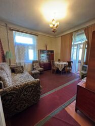 Продається квартира Дніпропетровська, Кам'янське, Кам'янське, центр фото 1 Продається квартира Дніпропетровська, Кам'янське, Кам'янське, центр фото 1