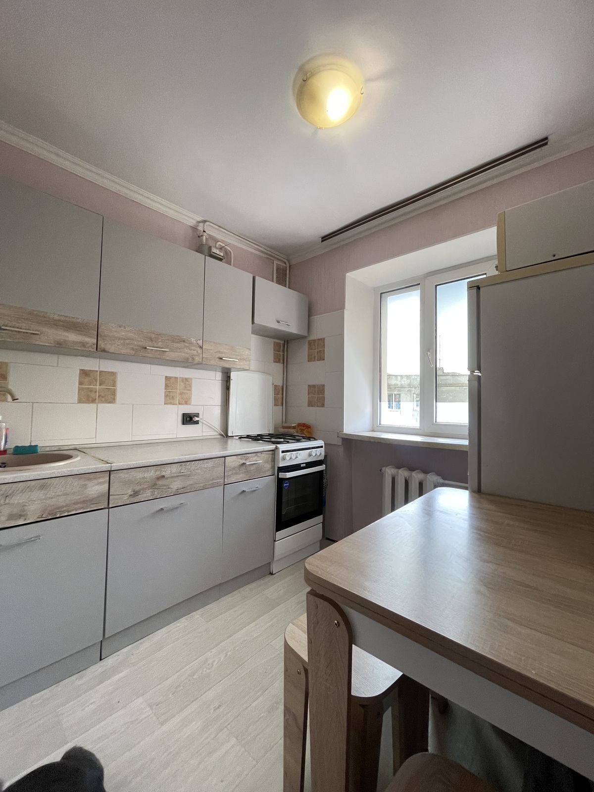 Продам 2к квартиру в центре Черноморска фото 1 Продам 2к квартиру в центре Черноморска фото 1