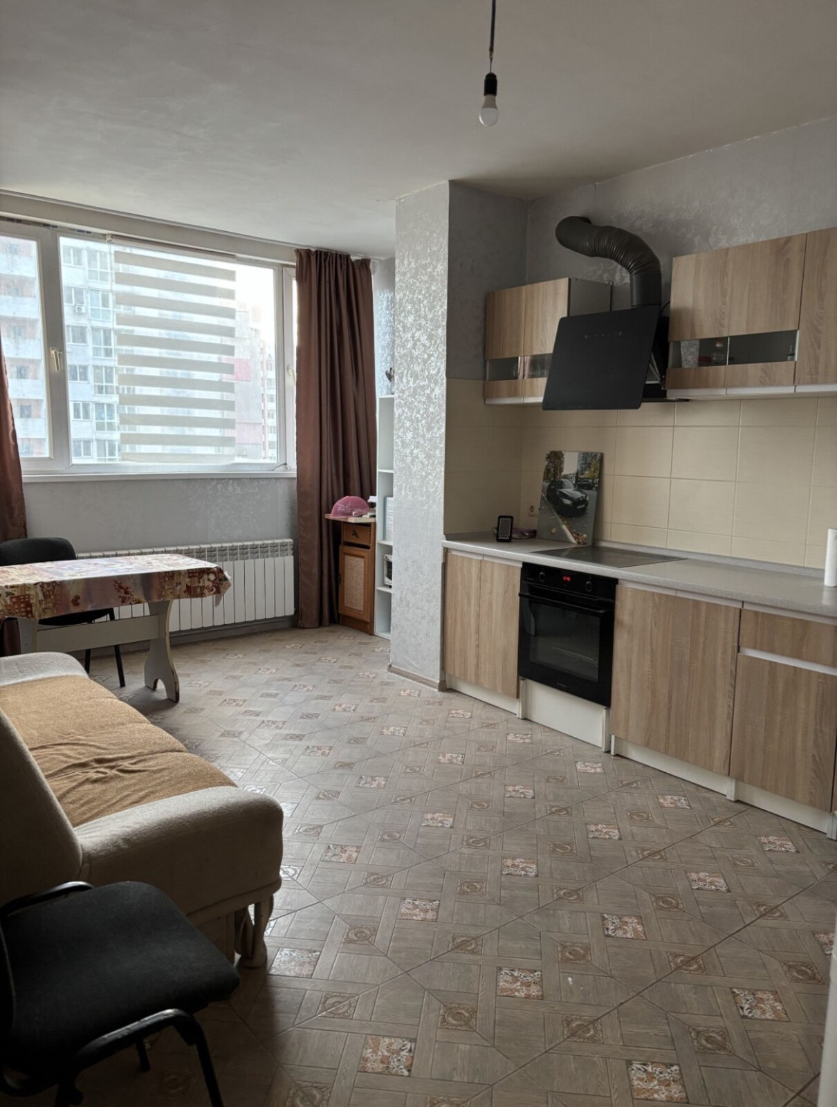 2� ��������,����� ��� 77 �2 ���� 1