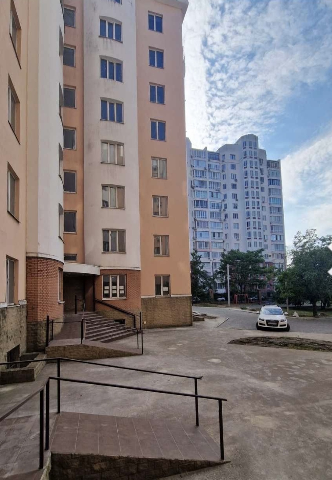 Квартира у моря в состоянии от строителей фото 1 Квартира у моря в состоянии от строителей фото 1