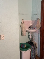 кому на в центрі міста фото 2 кому на в центрі міста фото 2