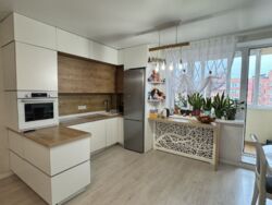 2-кімнатна квартира, цегляний будинок район Моноліт фото 3 2-кімнатна квартира, цегляний будинок район Моноліт фото 3