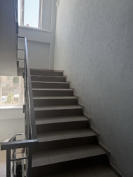 Продаётся современная квартира в пгт Молодёжное, рядом с Чёрноморском фото 4 Продаётся современная квартира в пгт Молодёжное, рядом с Чёрноморском фото 4