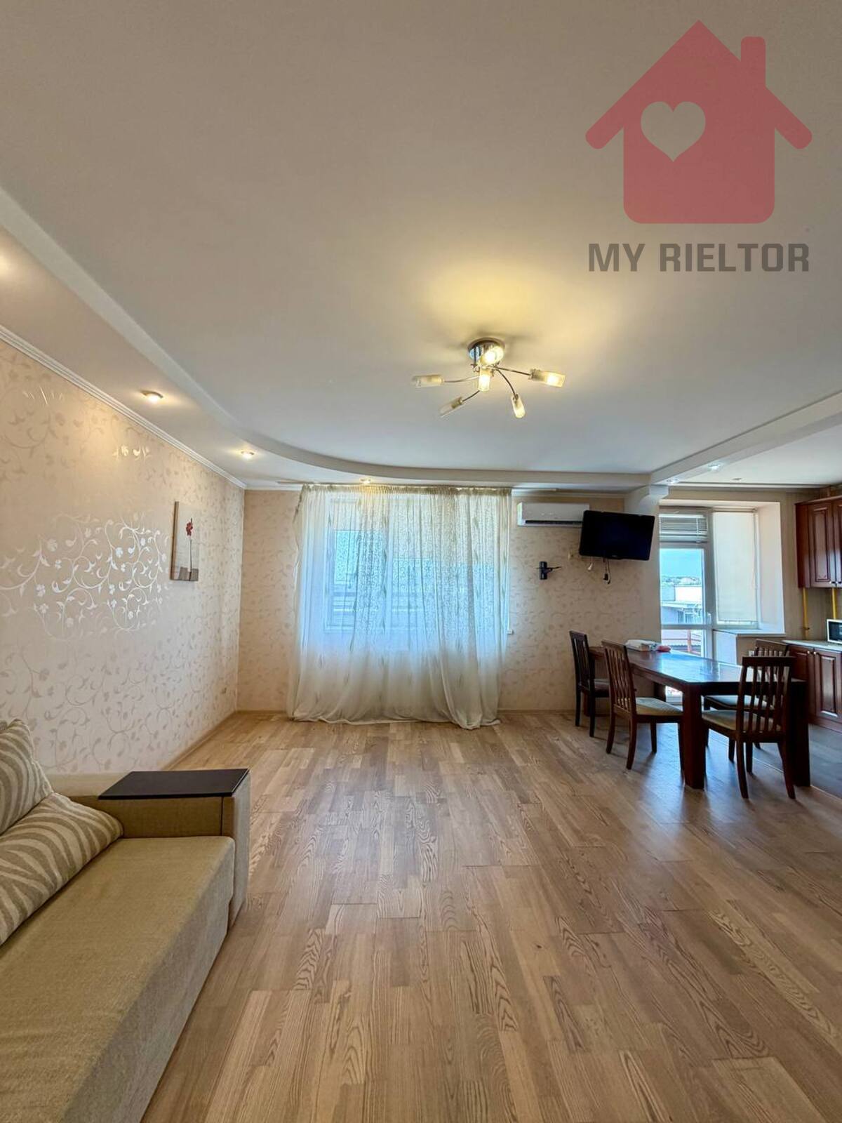 ������ 1,5 �������� ����� ������� ���� 1