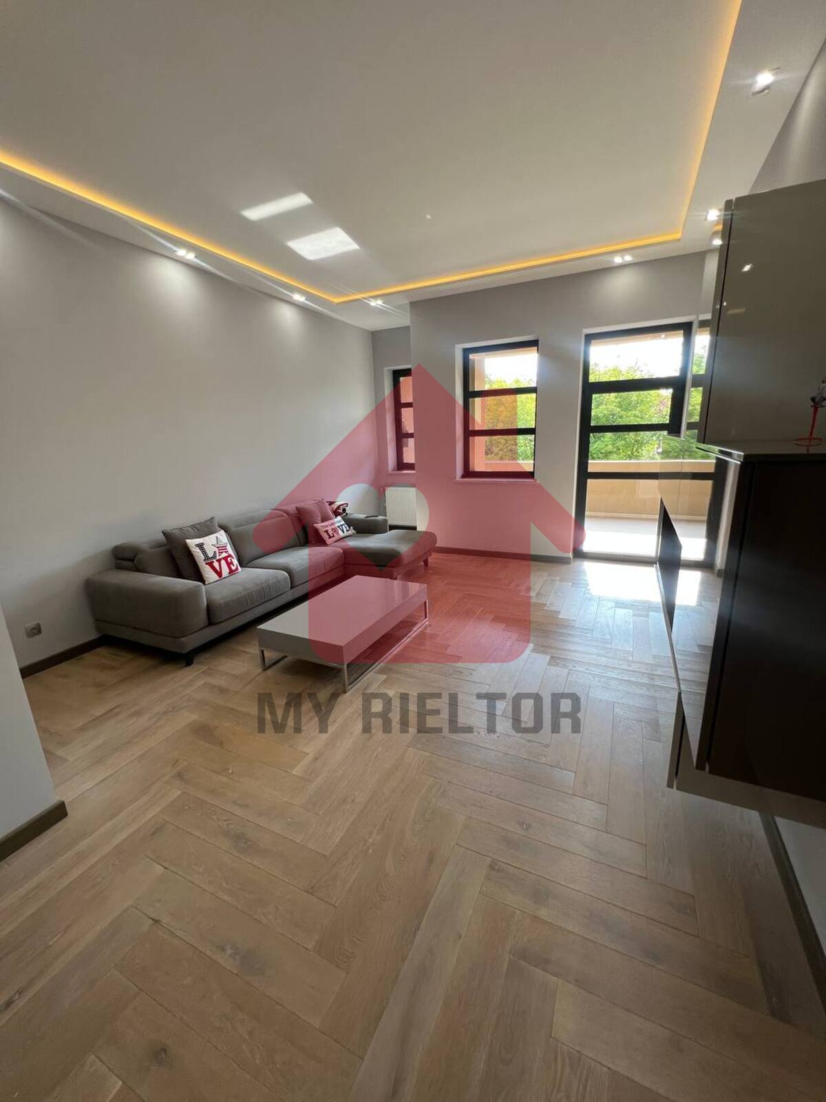 Продаж квартири на Набережній. фото 1 Продаж квартири на Набережній. фото 1