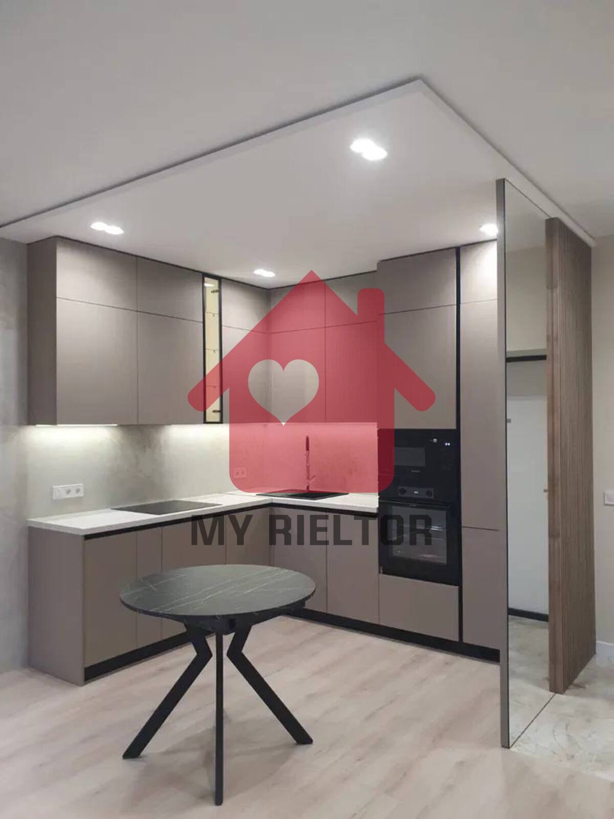 Продаж однокімнатної квартири ЖК Квадрат фото 1 Продаж однокімнатної квартири ЖК Квадрат фото 1