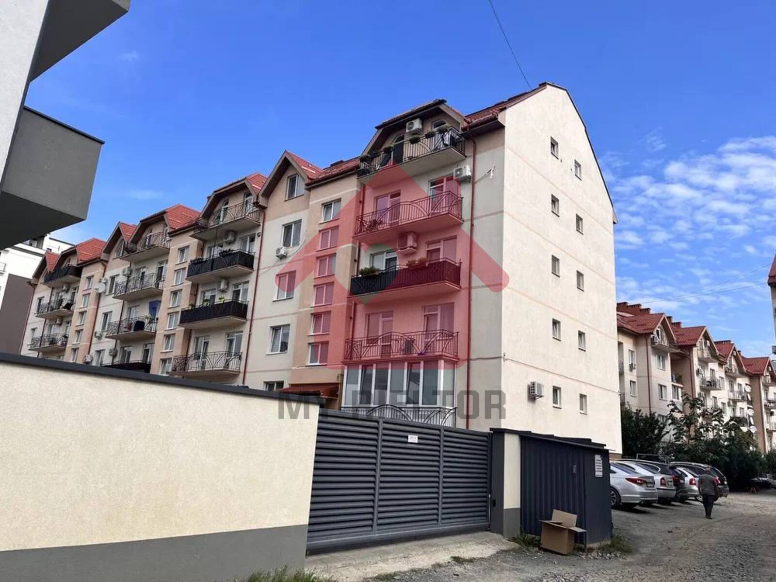 Продаж чотирикімнатної квартири район Боздош фото 1 Продаж чотирикімнатної квартири район Боздош фото 1