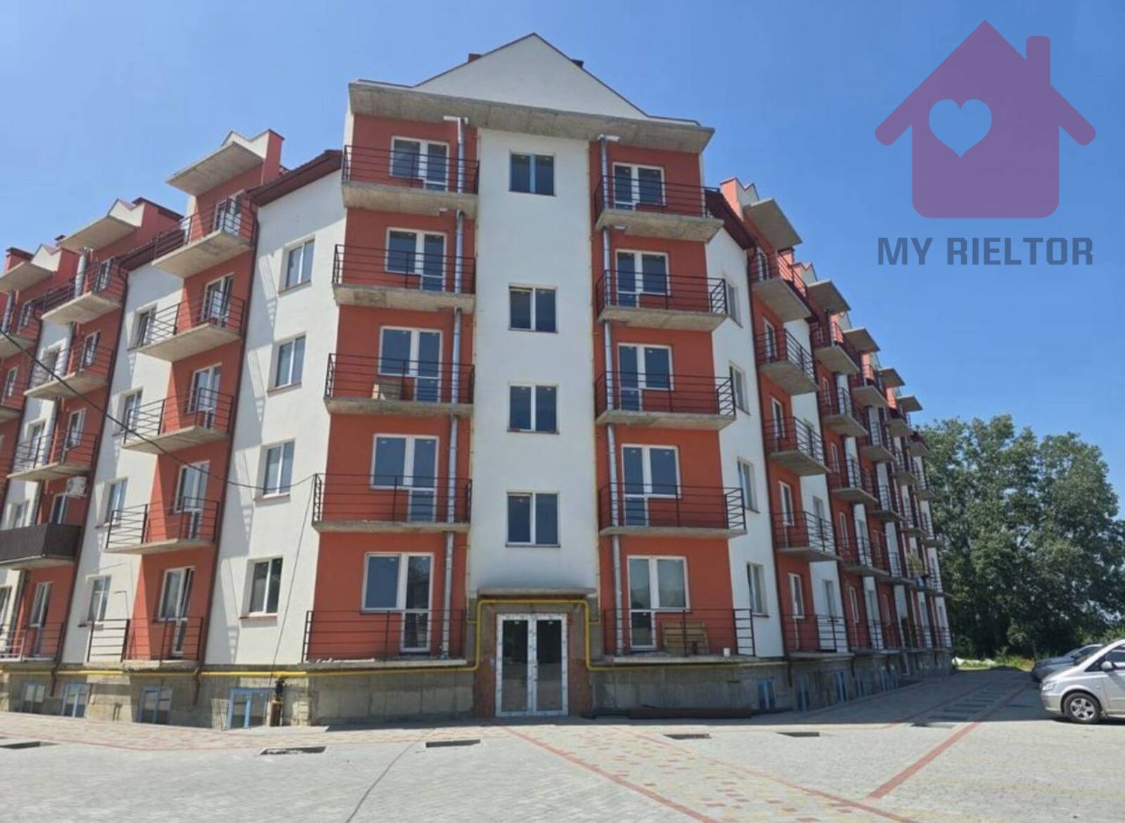 У продажі затишна квартира у затишному районі! фото 1 У продажі затишна квартира у затишному районі! фото 1