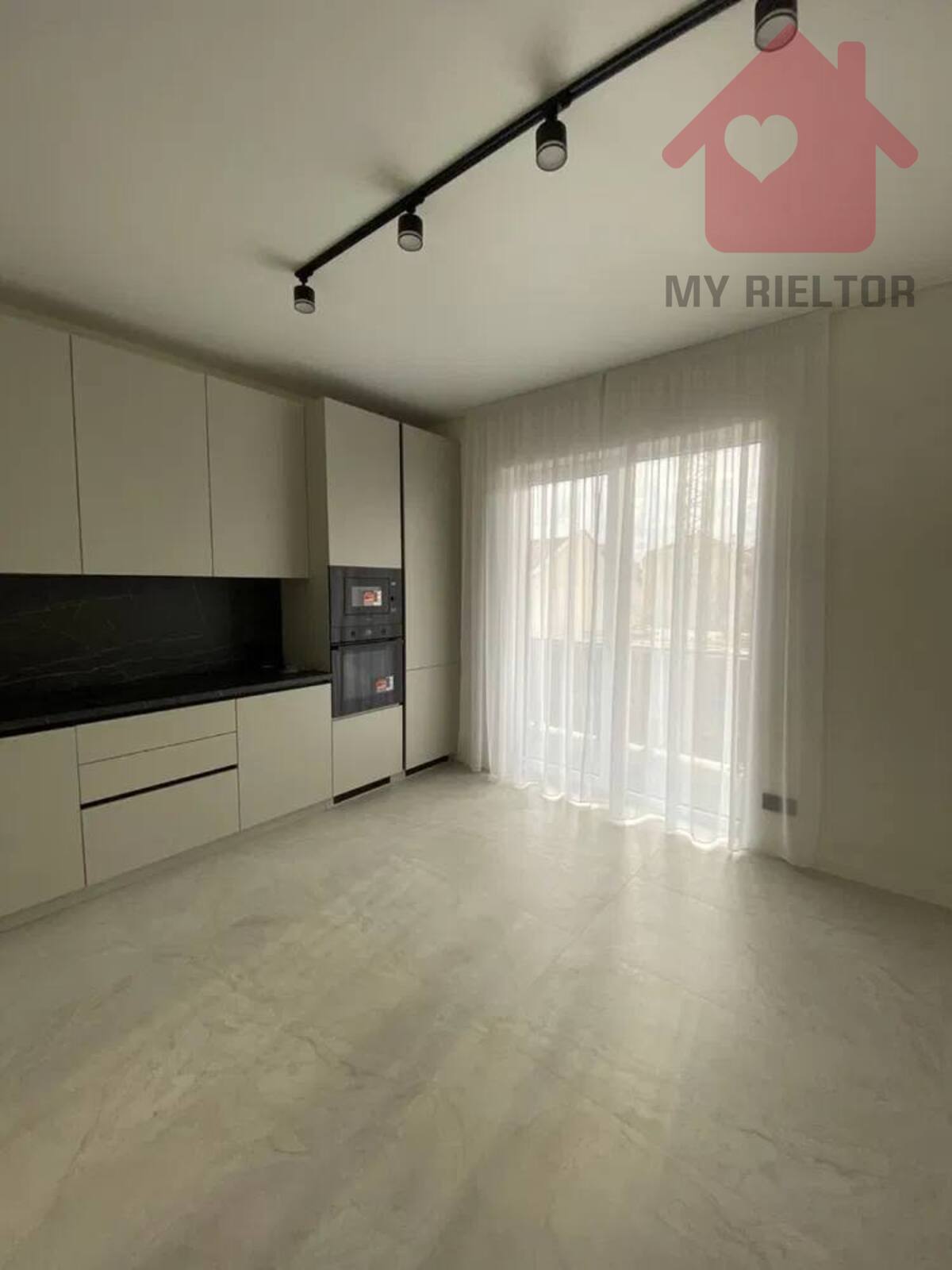 Продаж двокімнатної квартири ЖК Оазис фото 1 Продаж двокімнатної квартири ЖК Оазис фото 1