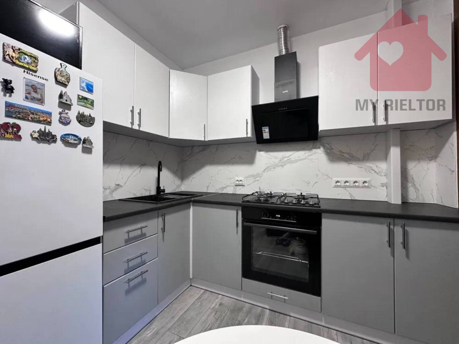 Продаж однокімнатної квартири вул.Восьмого Березня фото 1 Продаж однокімнатної квартири вул.Восьмого Березня фото 1