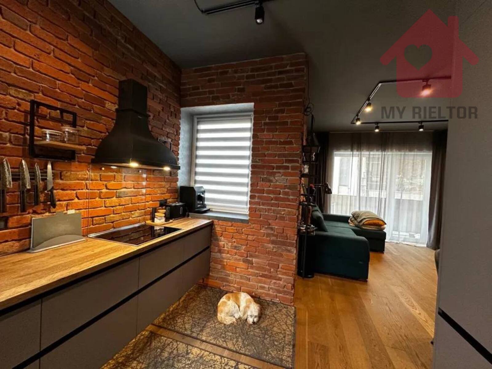 Продаж 1,5 квартири по вул.Кошицька фото 1 Продаж 1,5 квартири по вул.Кошицька фото 1