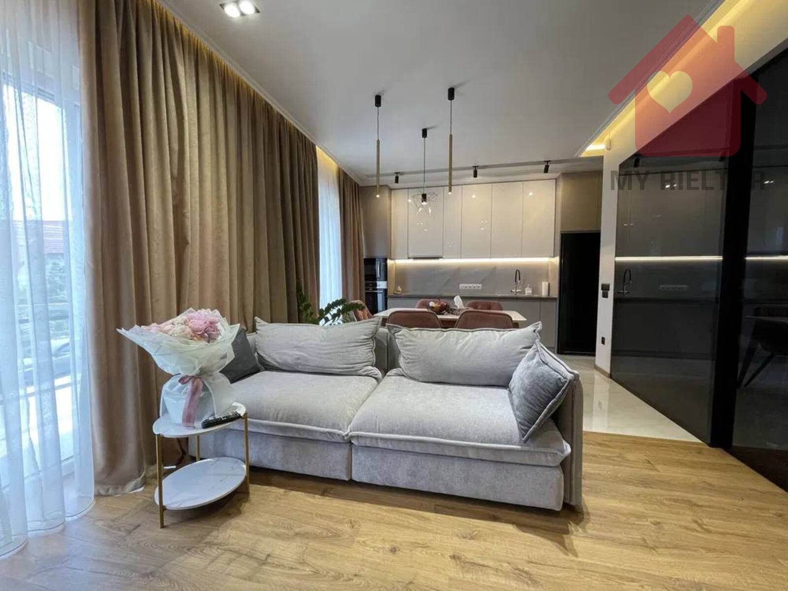 Продаж однокімнатної квартири по вул.Клочарука фото 1 Продаж однокімнатної квартири по вул.Клочарука фото 1