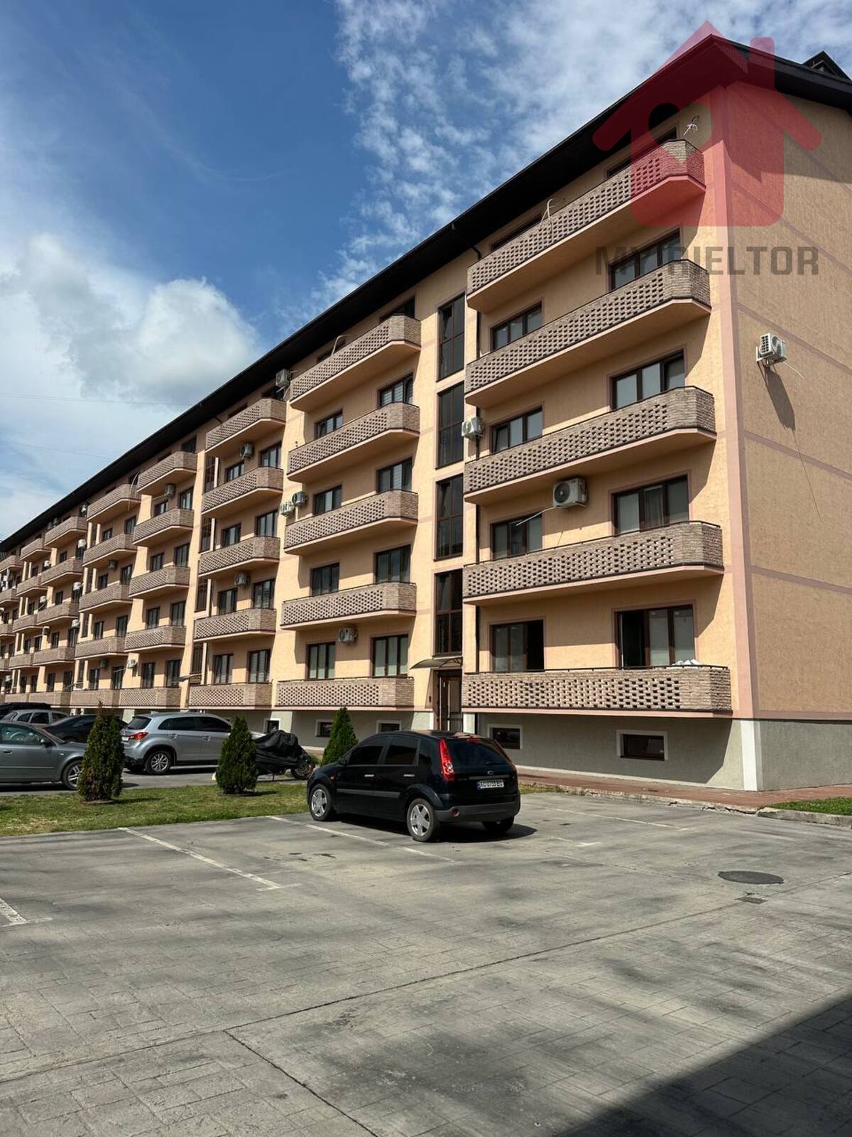 Продаж двокімнатної квартири ЖК Весняний фото 1 Продаж двокімнатної квартири ЖК Весняний фото 1