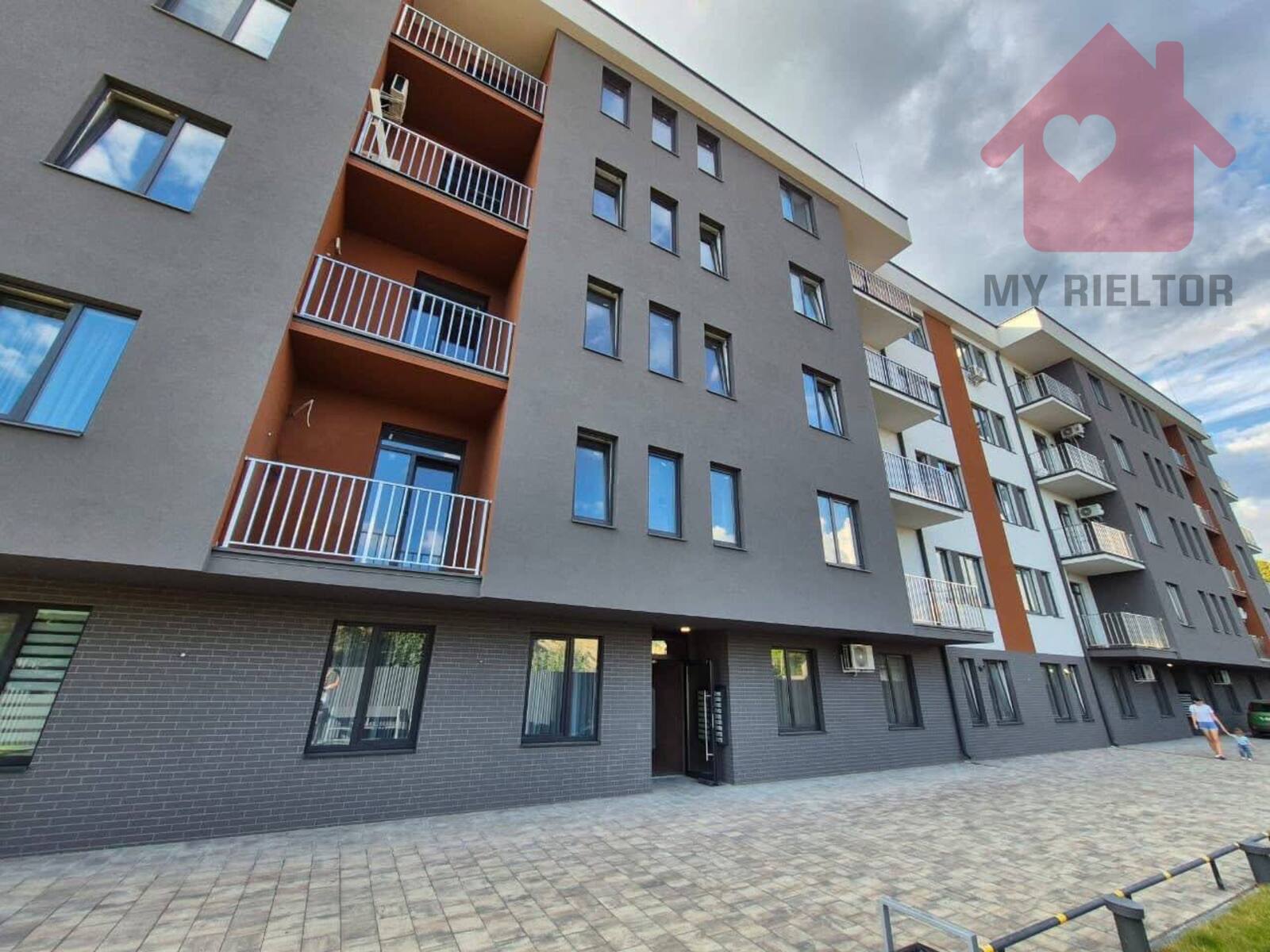 Продаж квартири у центрі міста! фото 1 Продаж квартири у центрі міста! фото 1