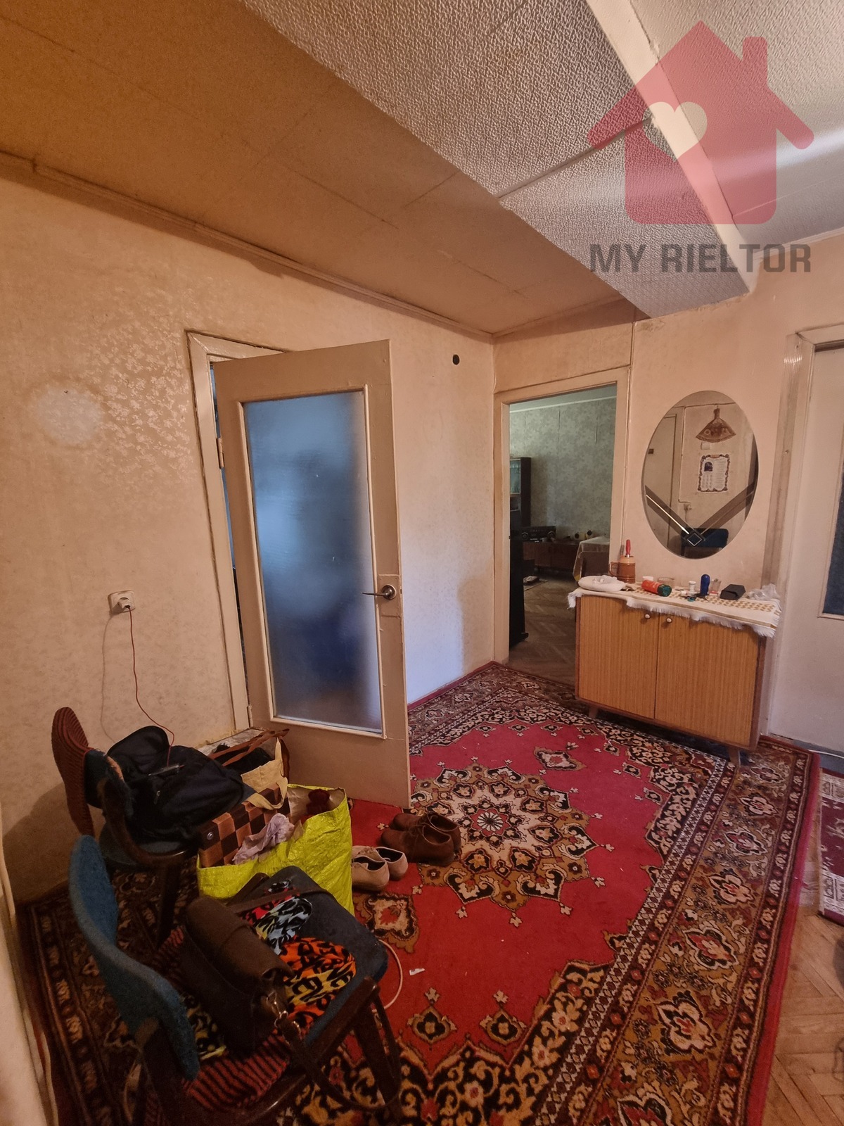 Продаж трикімнатної квартири по вул.Грушевського фото 1 Продаж трикімнатної квартири по вул.Грушевського фото 1