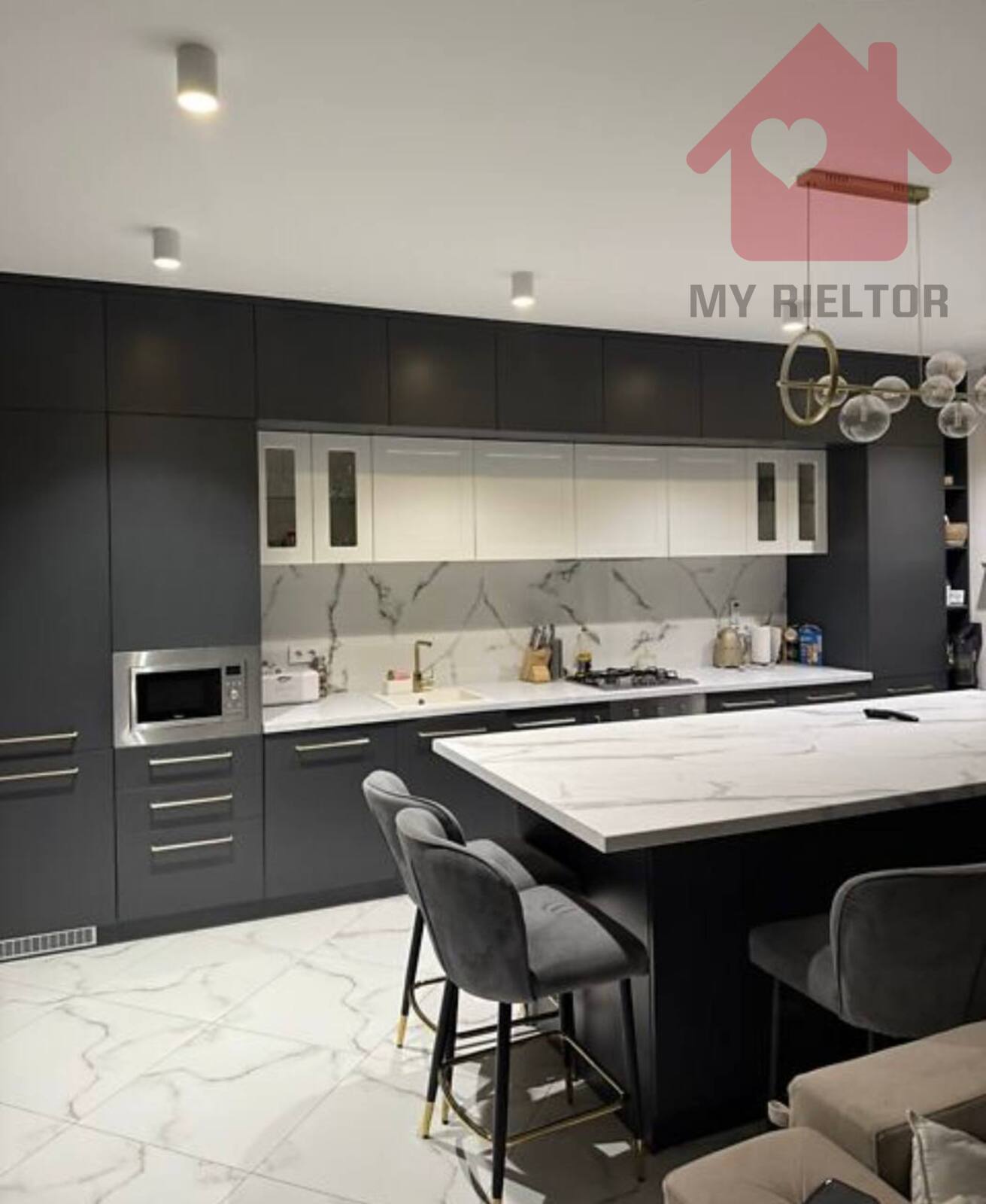 Продаж трикімнатної квартири ЖК Баварія фото 1 Продаж трикімнатної квартири ЖК Баварія фото 1