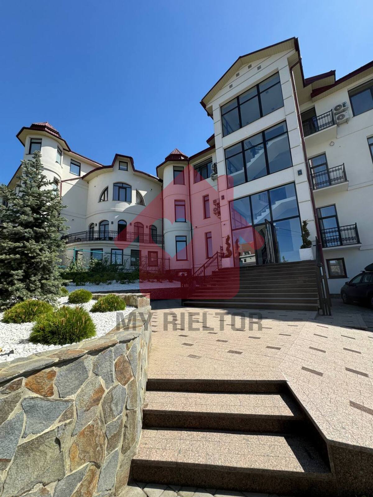 Продаж двокімнатної квартири в комплексі бізнес класу. фото 1 Продаж двокімнатної квартири в комплексі бізнес класу. фото 1