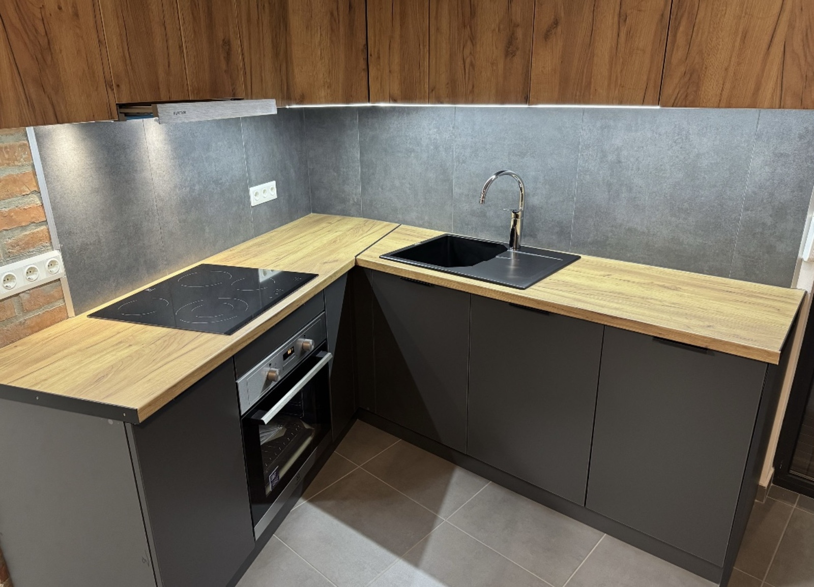 Продаж 1-кімнатної квартири фото 1 Продаж 1-кімнатної квартири фото 1