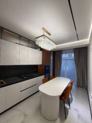 Продаж трикімнатної квартири по вул.Швабська фото 1 Продаж трикімнатної квартири по вул.Швабська фото 1