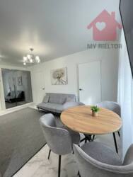 Продаж двокімнатної квартири по вул.Грушевського фото 2 Продаж двокімнатної квартири по вул.Грушевського фото 2