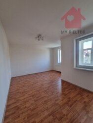 Продаж чотирикімнатної квартири по вул.Володимирська фото 5 Продаж чотирикімнатної квартири по вул.Володимирська фото 5