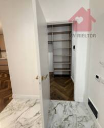 ������ 1,5 �������� �� ���� ����� ���� 9