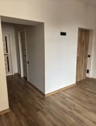 Продаж 2 кімнатної квартири в центрі міста фото 4 Продаж 2 кімнатної квартири в центрі міста фото 4