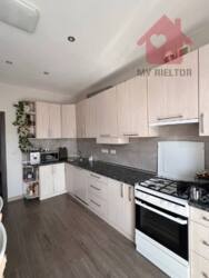 Продаж двокімнатної квартири по вул.Тлехаса фото 2 Продаж двокімнатної квартири по вул.Тлехаса фото 2