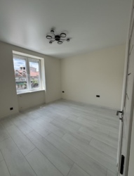 Продаж 2 кімнатної квартири в центрі міста фото 6 Продаж 2 кімнатної квартири в центрі міста фото 6