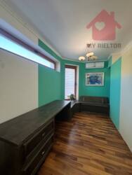 Продаж трикімнатної квартири з терасою на даху (район Боздош) фото 11 Продаж трикімнатної квартири з терасою на даху (район Боздош) фото 11